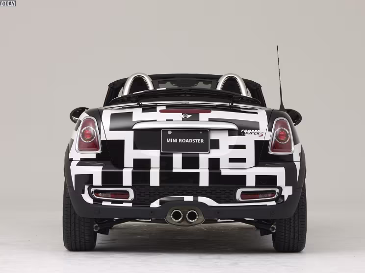 MINI Roadster Art Car Tomoyasu Hotel